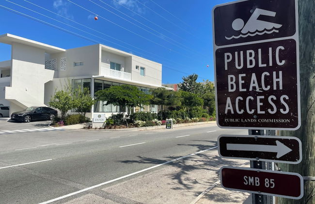 The Grove - Photo 63