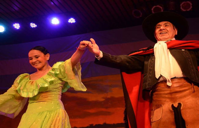 Folkloric Tour - Foto 4