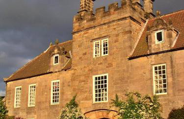 Finest Retreats - Ingleby Manor - Gun Room - Photo 5