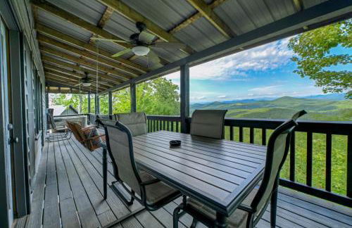 Eagles View Ridge - Gorgeous Mountain Views from the Hot Tub + Firepit - Foto 21