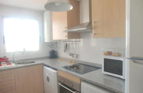 Modern apartment in Vinaròs with sea view and shared pool - Foto 7