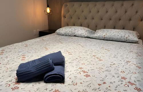 Espaçosa casa próxima ao Centro - Foto 8