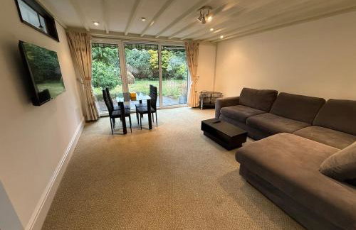 Bright & Cozy Countryside Bungalow - Foto 1