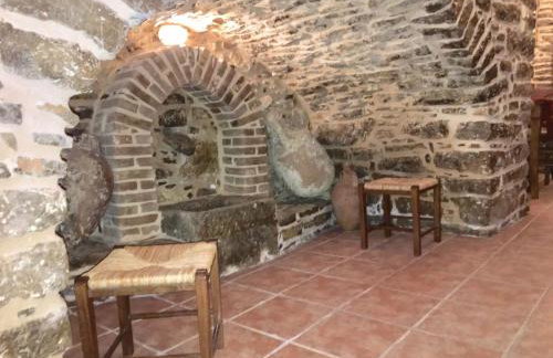 Medieval Double Storey Stone House in Pyrgi Chios - Foto 14