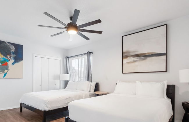 Family Home w Pool-hot Tub-large Yard-pool Table - Photo 22