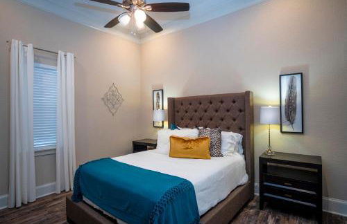 Brand NEW Large Impressive House Near Downtown! - Foto 34