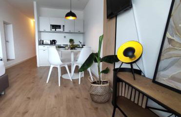 Sauna, Pools mit XXL-Terasse oder Kinderkino - Foto 80