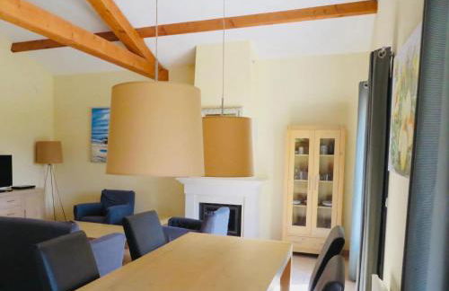 Villa in Les Forges with Golf & Pool Access - Foto 4