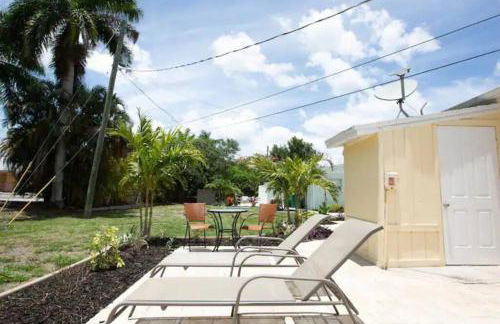 Modern Apartment - 3 of 4 - Photo 15