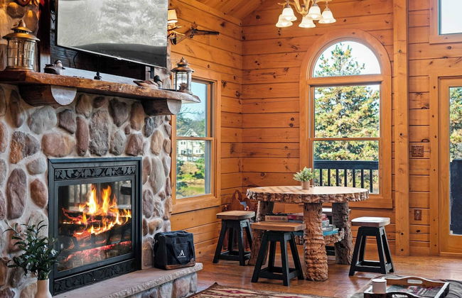 Deer Haven Cabin by Avantstay Waterfront Dock + Firepit - Foto 19