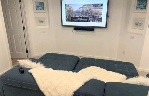 The J Luxury Villa - Southampton Poolside Retreat with Sauna - Foto 72