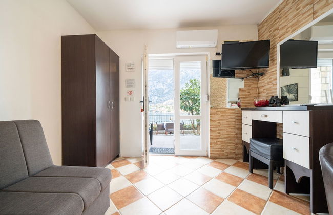 Apartments Vukovic - Photo 3