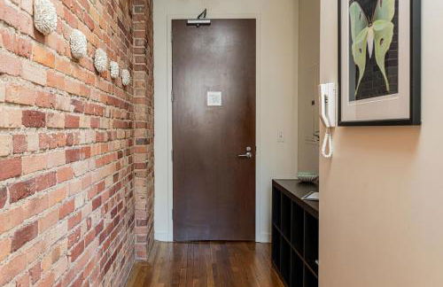 Bright Downtown Asheville Apt with Balcony, Walk Everywhere - Foto 36