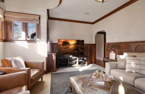 Luxury 6600 sq.ft Stunning Home/Sleeps 10+ - Foto 14