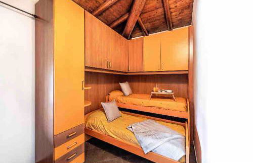 Casa Girasole - entire villa with pool - Foto 14