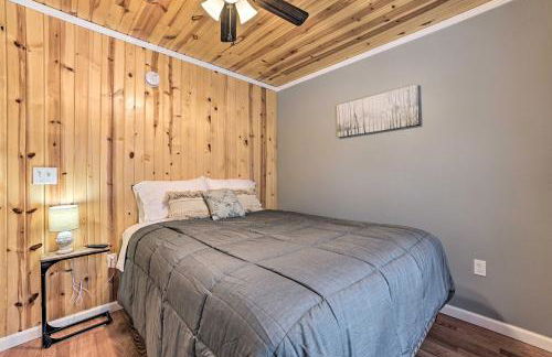 Lovely Elmira Cabin with Deck, 18 Mi to Gaylord - Foto 23