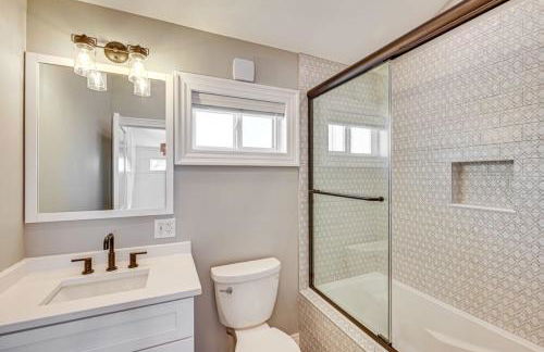 Chapman Lake Retreat with Pier, Fire Pit and Games - Foto 29