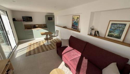 Sea View Studio with Large Terrace 5-Min Walk to the Beach - Foto 2