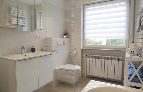 Ferienwohnung Loh - 55Zoll TV - Schnelles Internet 500MBit - Foto 13