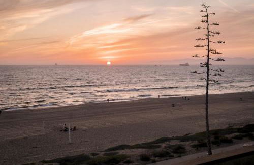 New Listing The Nautilus Manhattan Beachfront Retreat - Foto 37