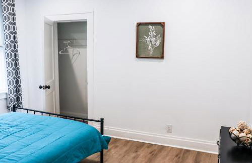 Downtown Retreat - 2BR Oasis - Foto 17