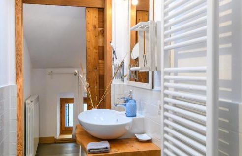 Beautiful Home In Porto Potenza Picena - Foto 23