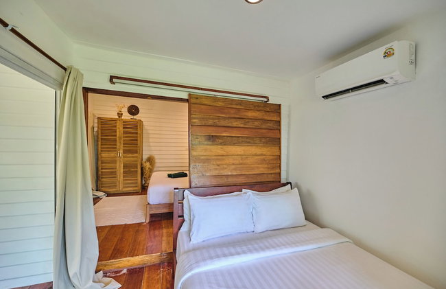 Joy Beach Villas - Photo 24