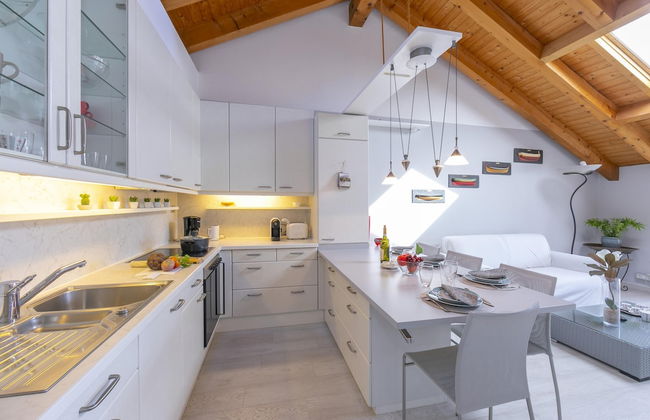 Blu Lake Apartment on Ghiffa Beach - Foto 10