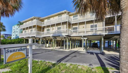 100 steps to beautiful Indian Rocks Beach, oceanside, 2 bedroom updated condo - Foto 4