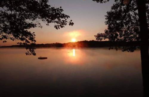 Sunrise Views Cabin with King Bed, Bar & Game Room - Foto 2