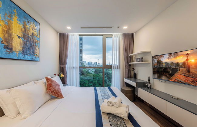 Cozy- Vinhomes Central Park Apartments - Photo 50