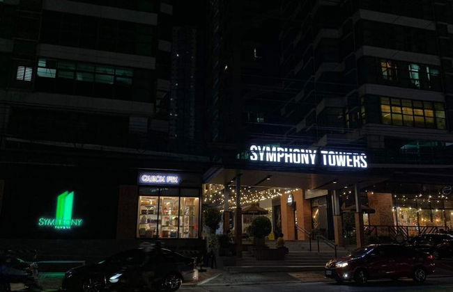 Elegant Condo at Symphony Tower 26C - Foto 25