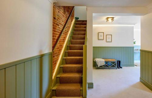 The Meadow at Selborne with lots of parking - Foto 11