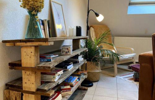 STRG Center at 10 min-Christmas market and 10min EU Parliament-WiFi-TV - Foto 11