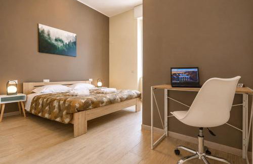Cattaneo 65 - 3 Bedrooms, 5 minutes from Lake Como and station - Parking - Foto 8