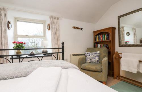 Gurnard's Cottage - Photo 17