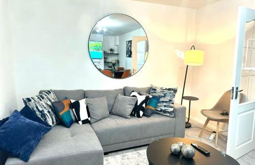 Bright Modern & Spacious 2-Bedroom Apartment - Opposite Penge East Station - 15 mins to Central London! - Foto 29