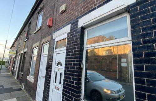 Stylish and Comfy Contractor House and Monthly Offers in Stoke on Trent By 20Property Stays Serviced Accommodation - Foto 22