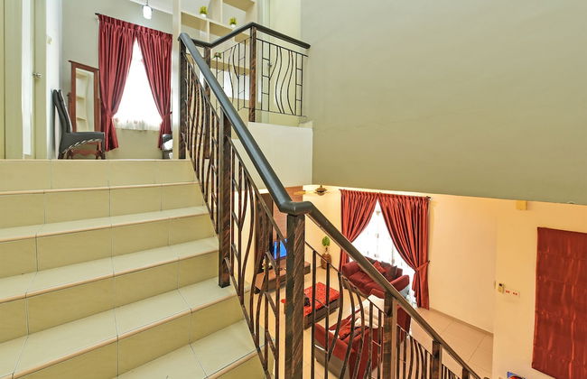 OYO Home 90532 Casa Azlinda Muslim - Foto 35