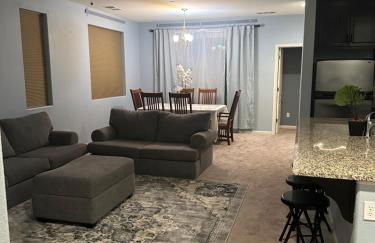 Charming 3Bed 3Bath at the Heart of Sacramento - Foto 17