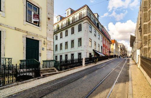 WHome Modern Comfort in Old Lisbon - Photo 14