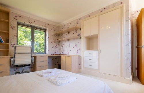 Stunning 5-bed 3-bath house close to the sea! - Foto 23