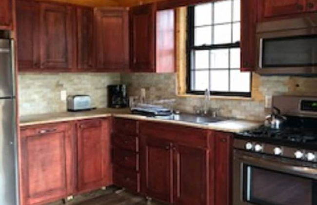 Riverbay Adventure Inn - Photo 3