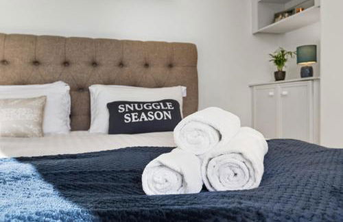 Luxurious 3 bed 1 Bath Stay Ideal for Families and Contractors - Photo 43