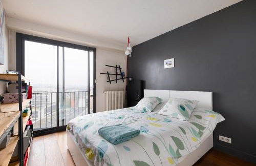 Top floor with Eiffel Tower view and roof top - Foto 18