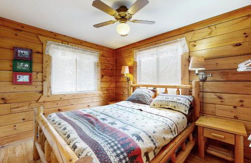 Steps to Three Bears Resort! Outdoorsy Escape - Foto 15