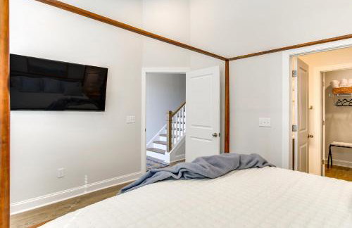 Steps to Lake Greenwood Waterfront Gem with Patio - Foto 12