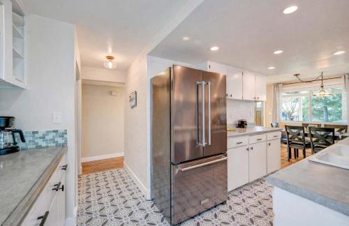 Renton Oasis - Relaxing 3BR Home with Great Outdoor - Foto 29