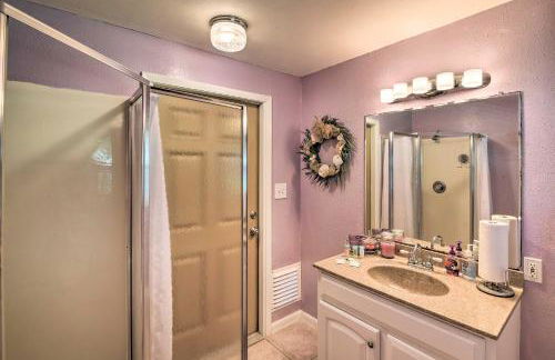 Colorful Beachside Oasis! Galveston Family Home - Foto 22