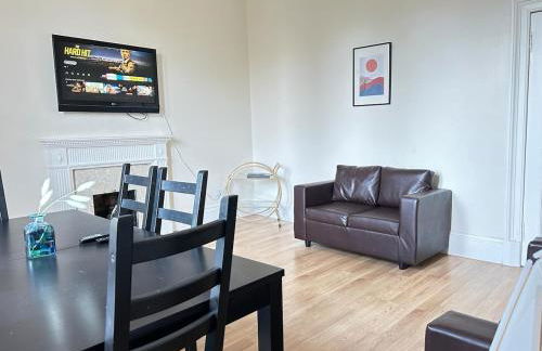 VS-Entire Flat-Central Scotland-Falkirk, Self-Check-in , Pet-friendly with Parking - Foto 11